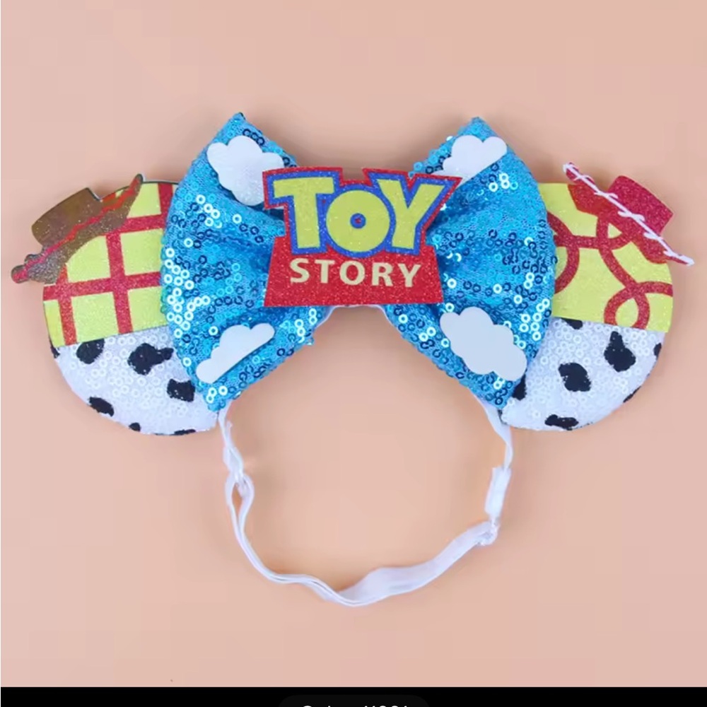 ‼️Toy Story Disney Bow🤠
